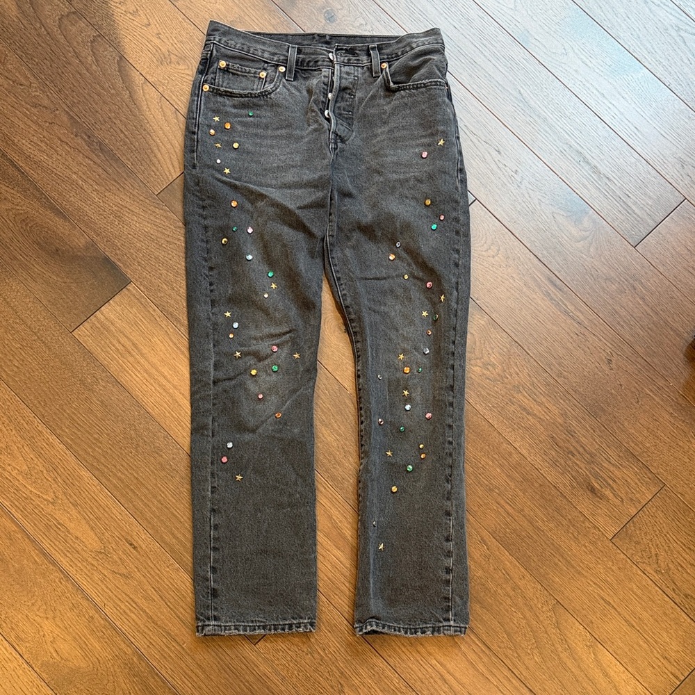 Levi’s Premium 501 28” x 30” Long Embellished Gray Jeans C11-098